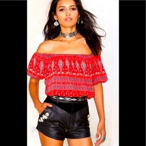 Spell and gypsy off the shoulder. Like new. Size L